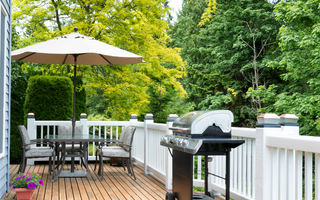 Outdoor Flooring Options: Choosing the Right Material for Outdoor Spaces