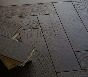 Embracing the Timeless Charm: Herringbone Hardwood Flooring