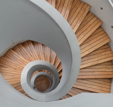 Enhance Your Staircase with the Best Laminate Flooring Options