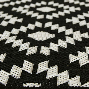 County Geneva Black Rug