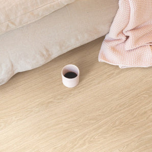 Quick Step Alpha Bloom Pure Oak Blush LVT Flooring AVMPU40097 - SAMPLE