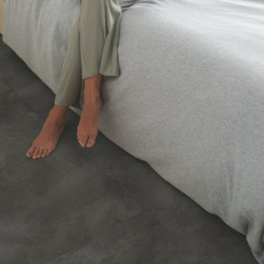 Quick Step Alpha Illume Soft Graphite LVT Flooring AVMTU40326 - SAMPLE