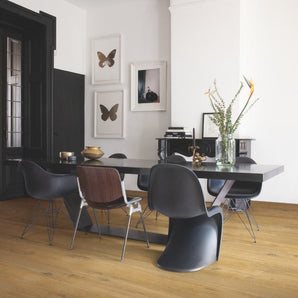 Quick Step Alpha Bloom Cotton Oak Deep Natural LVT Flooring AVMPU40203 - SAMPLE
