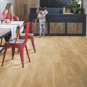 Quick Step Alpha Blos Canyon Oak Natural LVT Flooring AVSPU40039 - SAMPLE
