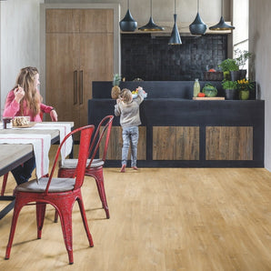 Quick Step Alpha Blos Base Canyon Oak Natural LVT Flooring AVSPT40039 - SAMPLE