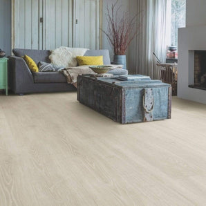 Quick Step Majestic Woodland Oak Light Grey Laminate Flooring 9.5mm MJ3547